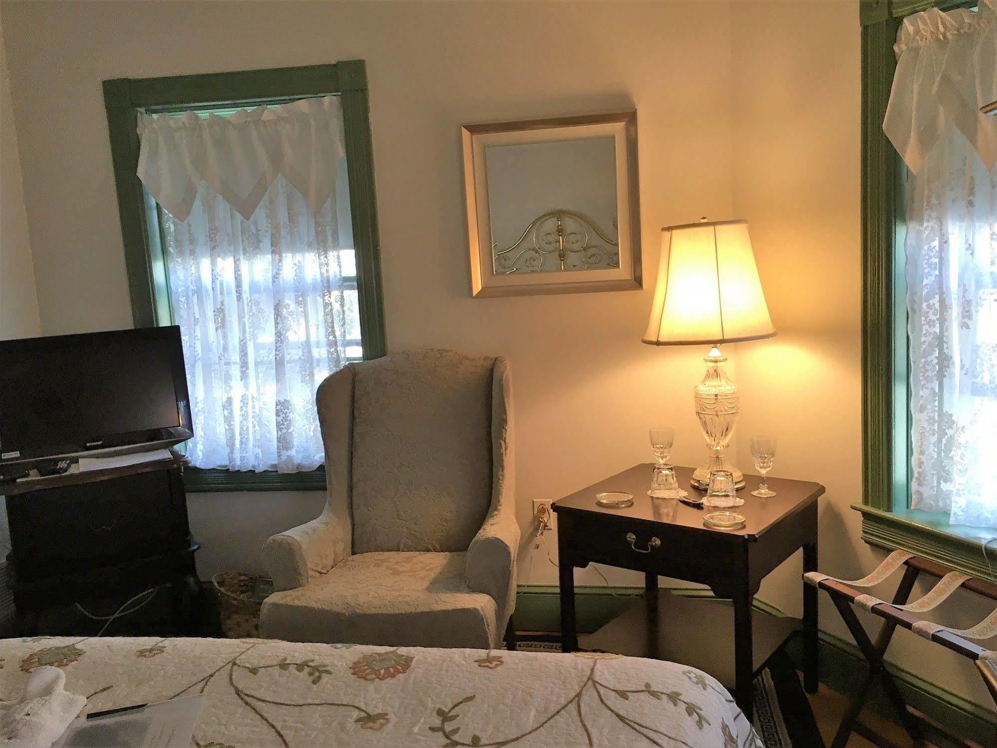 Parsonage Inn Bed And Breakfast Saint Michaels Exteriér fotografie