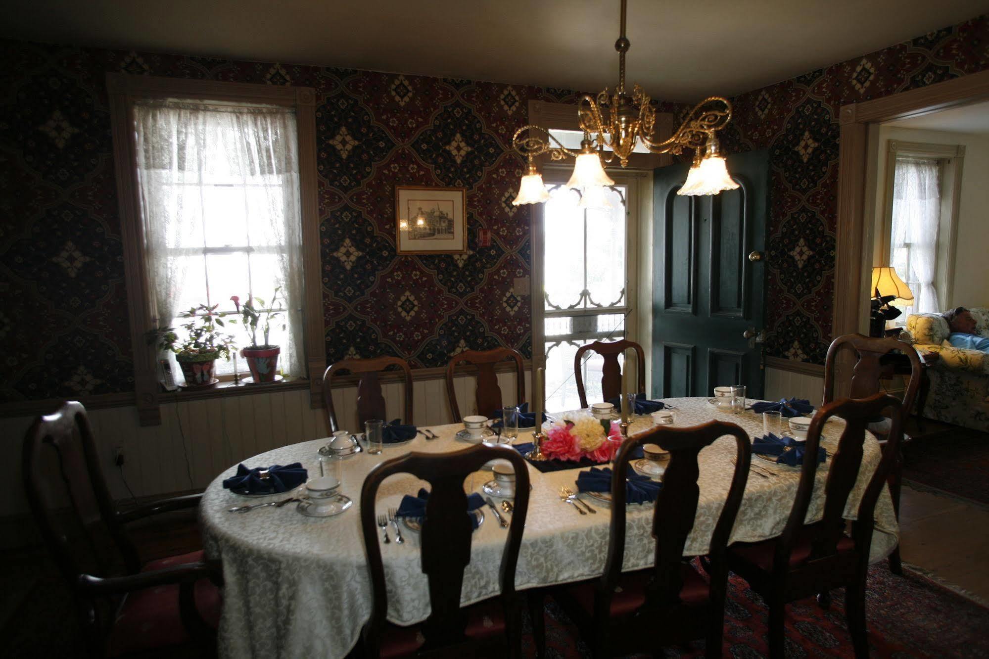 Parsonage Inn Bed And Breakfast Saint Michaels Exteriér fotografie